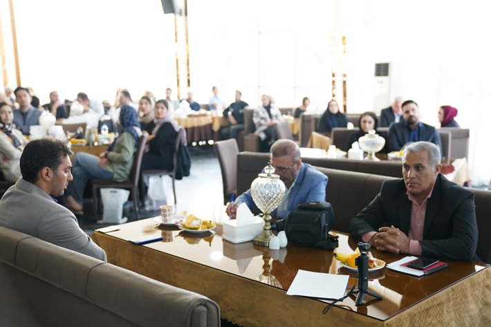 اظهارات دکتر امیری را در گفتگو با خبرنگار وبدا در خصوص توزیع متخصصین