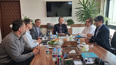 روز پرکار رییس دانشگاه علوم پزشکی لرستان در وزارت بهداشت